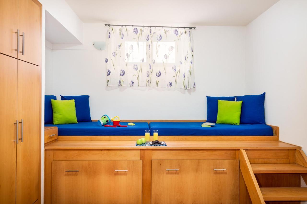 Beachfront Villa Turquoise With Private Pool, Bbq And Ping Pong Table Chrissi Akti Chania Exterior foto