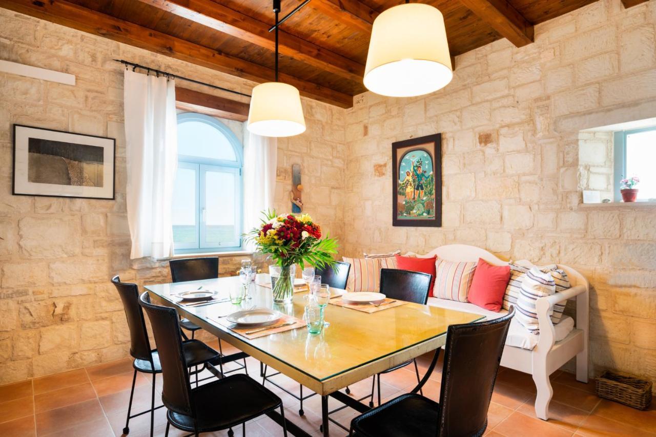 Beachfront Villa Turquoise With Private Pool, Bbq And Ping Pong Table Chrissi Akti Chania Exterior foto